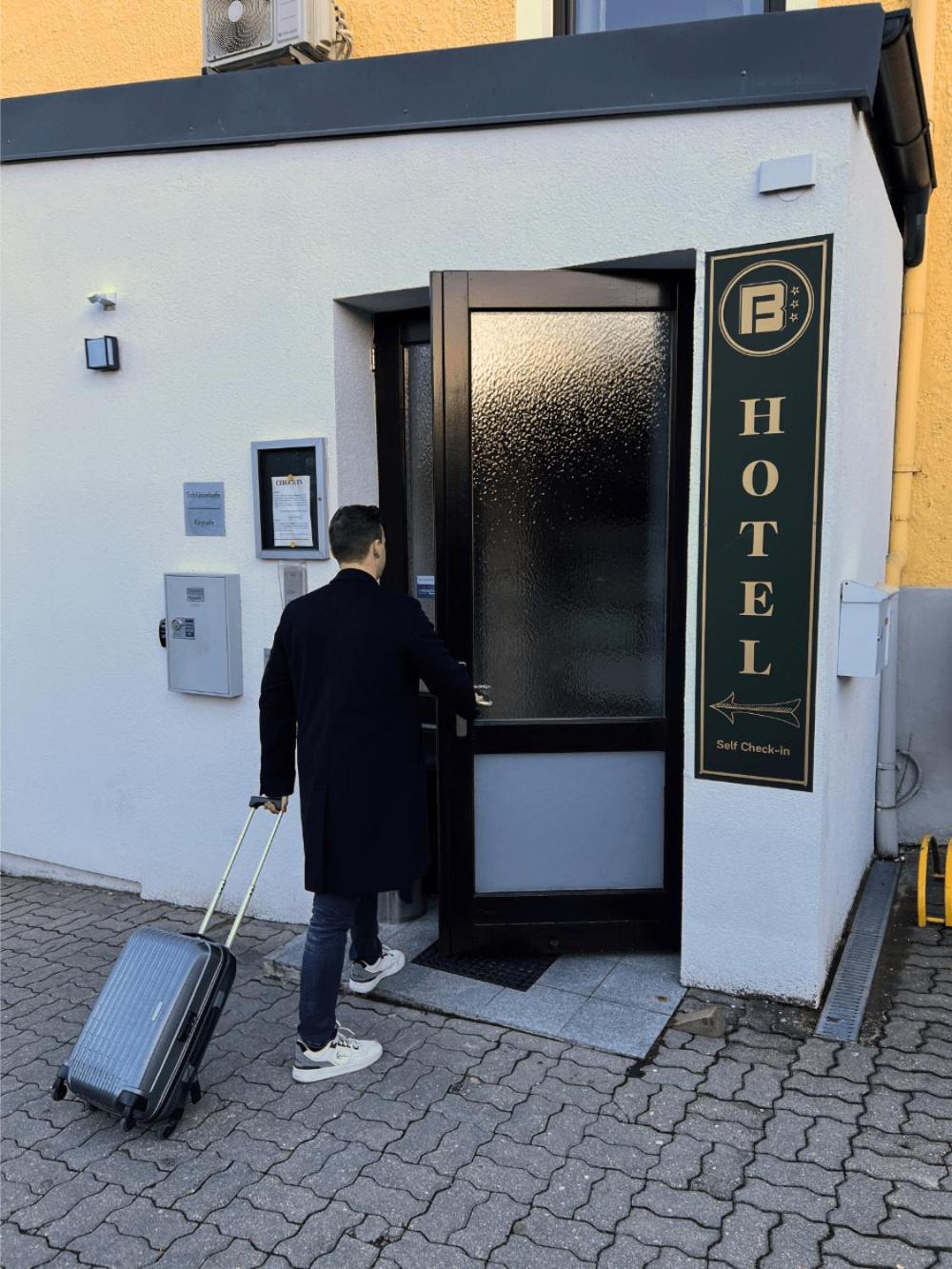 Hotel Blie, Bed & Breakfast, Self Check-In Horn Exterior photo